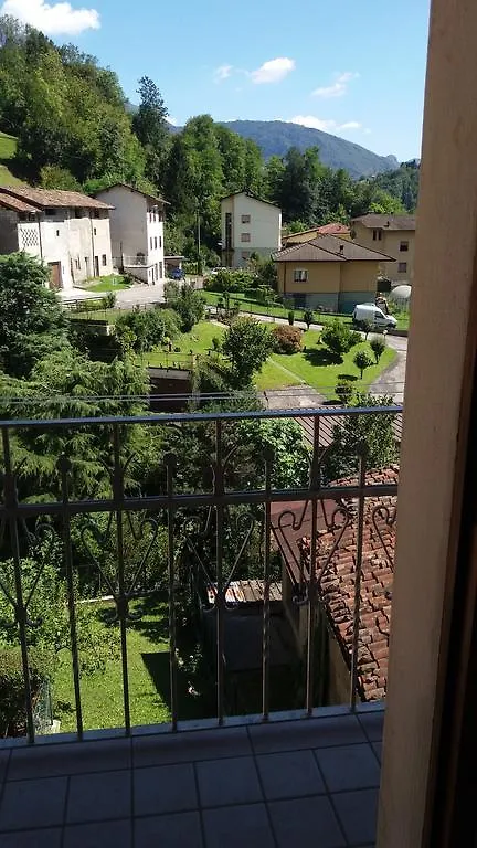La Casa Di Nonna Nilla Villa San Giovanni Bianco 0*,